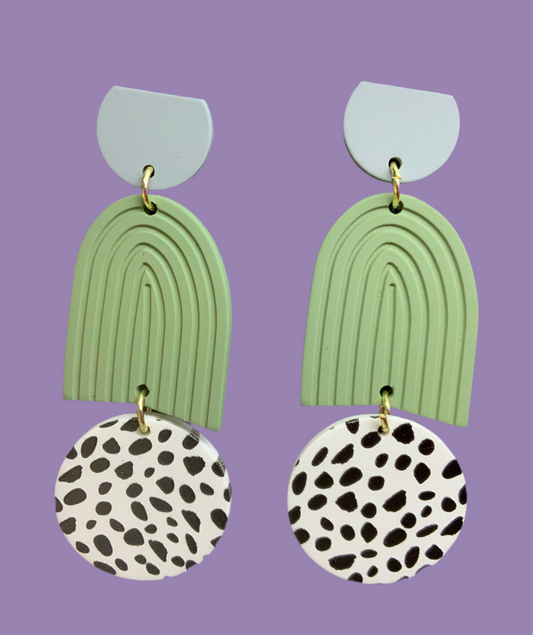 Half moon shape earrings - 3 colors